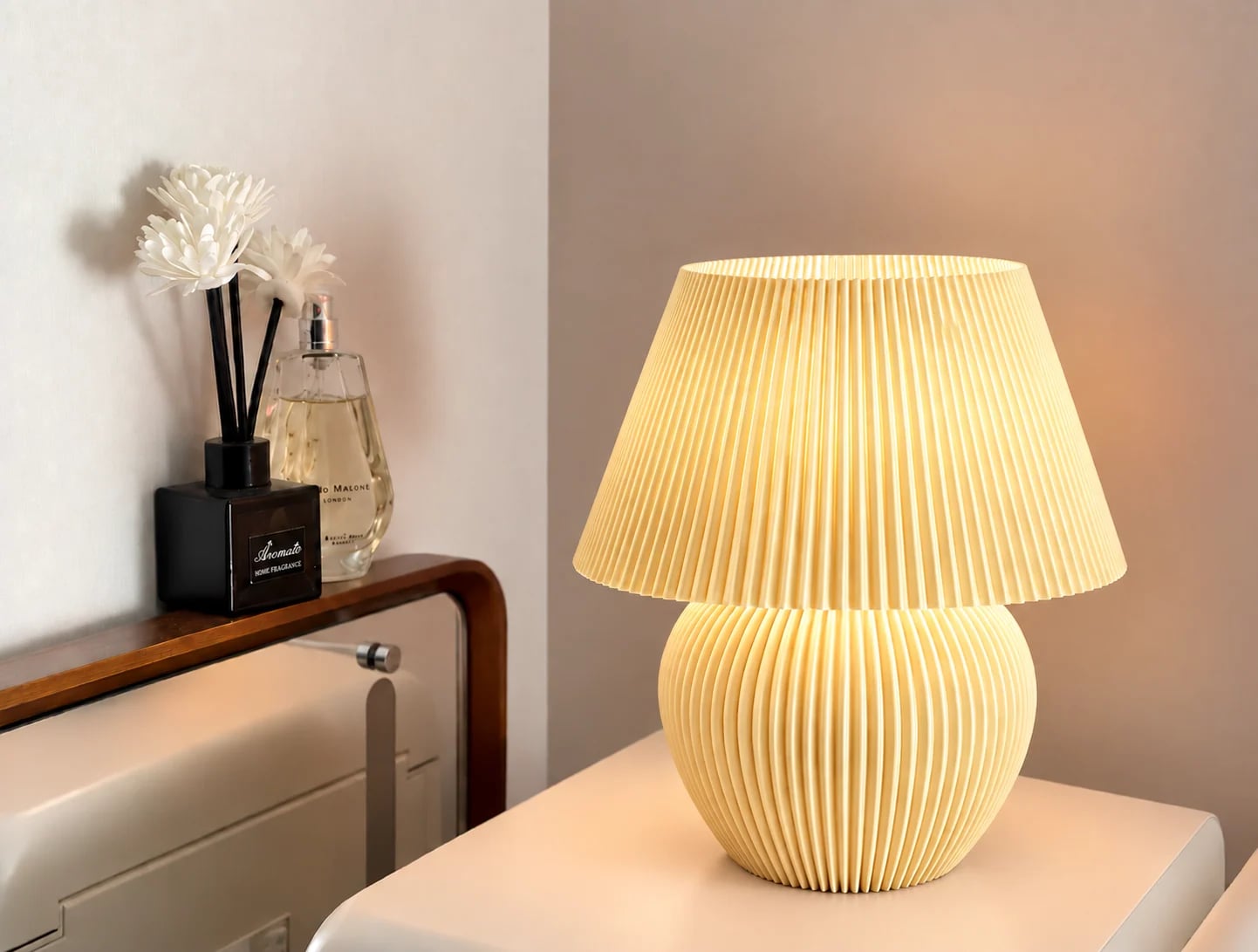 Luminária Decorativa de Mesa Retrô Canelada