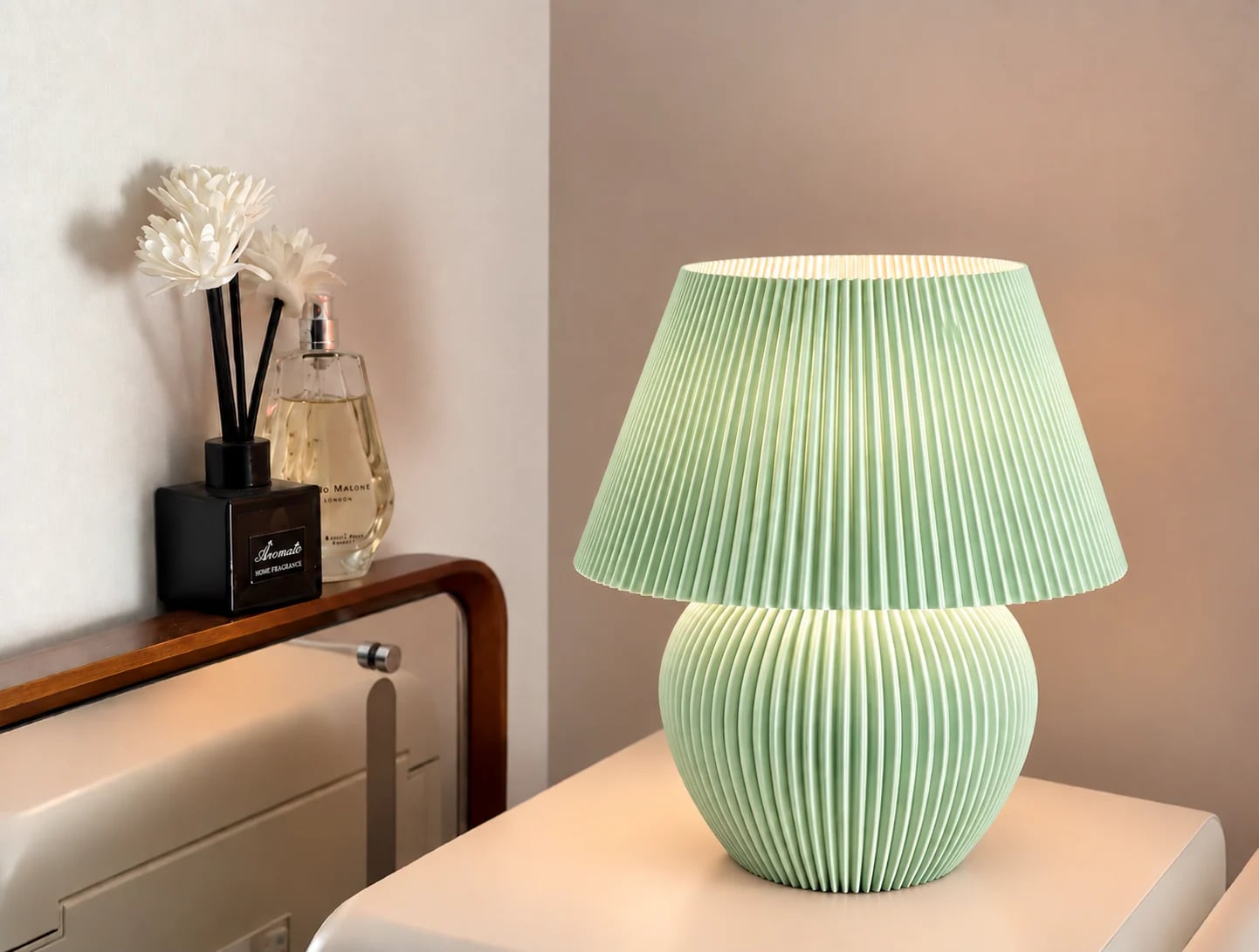 Luminária Decorativa de Mesa Retrô Canelada